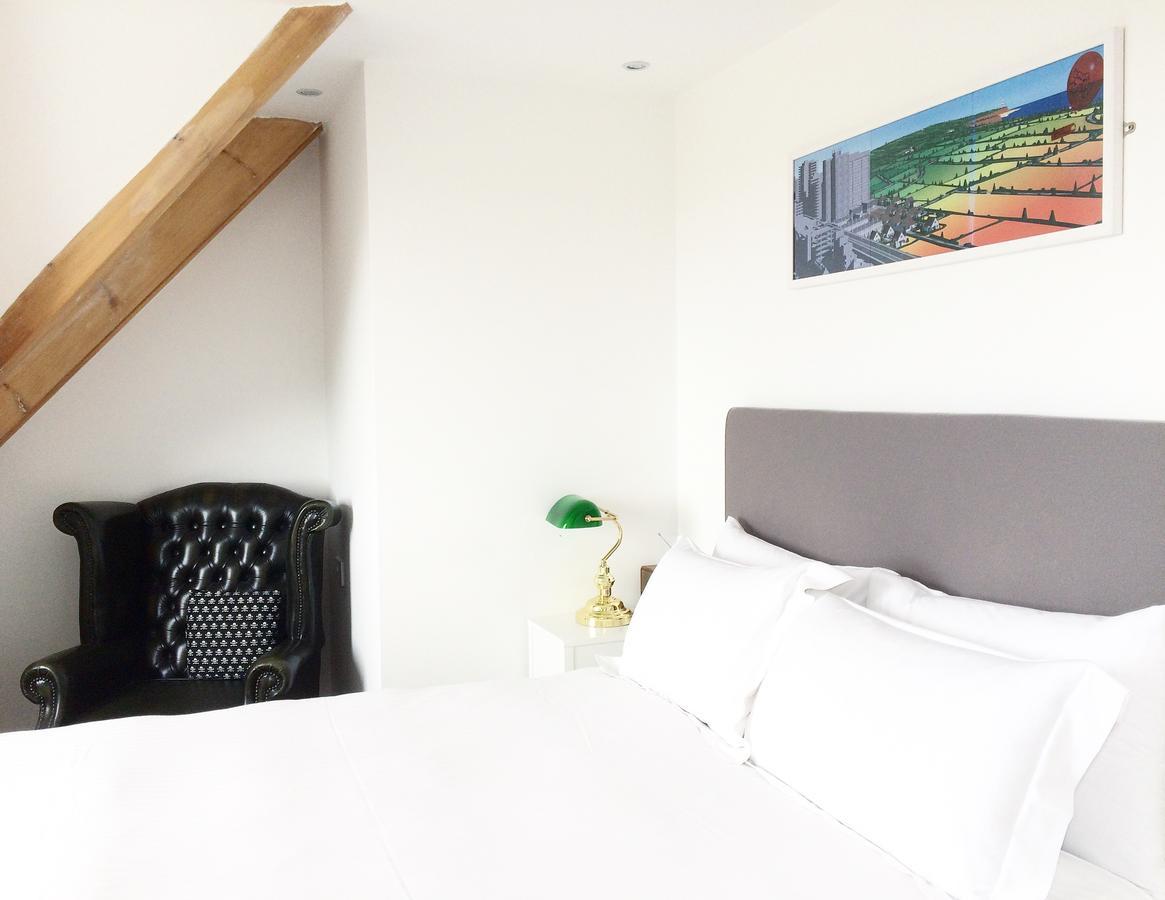 뉴키 The Blue Door B&B 외부 사진