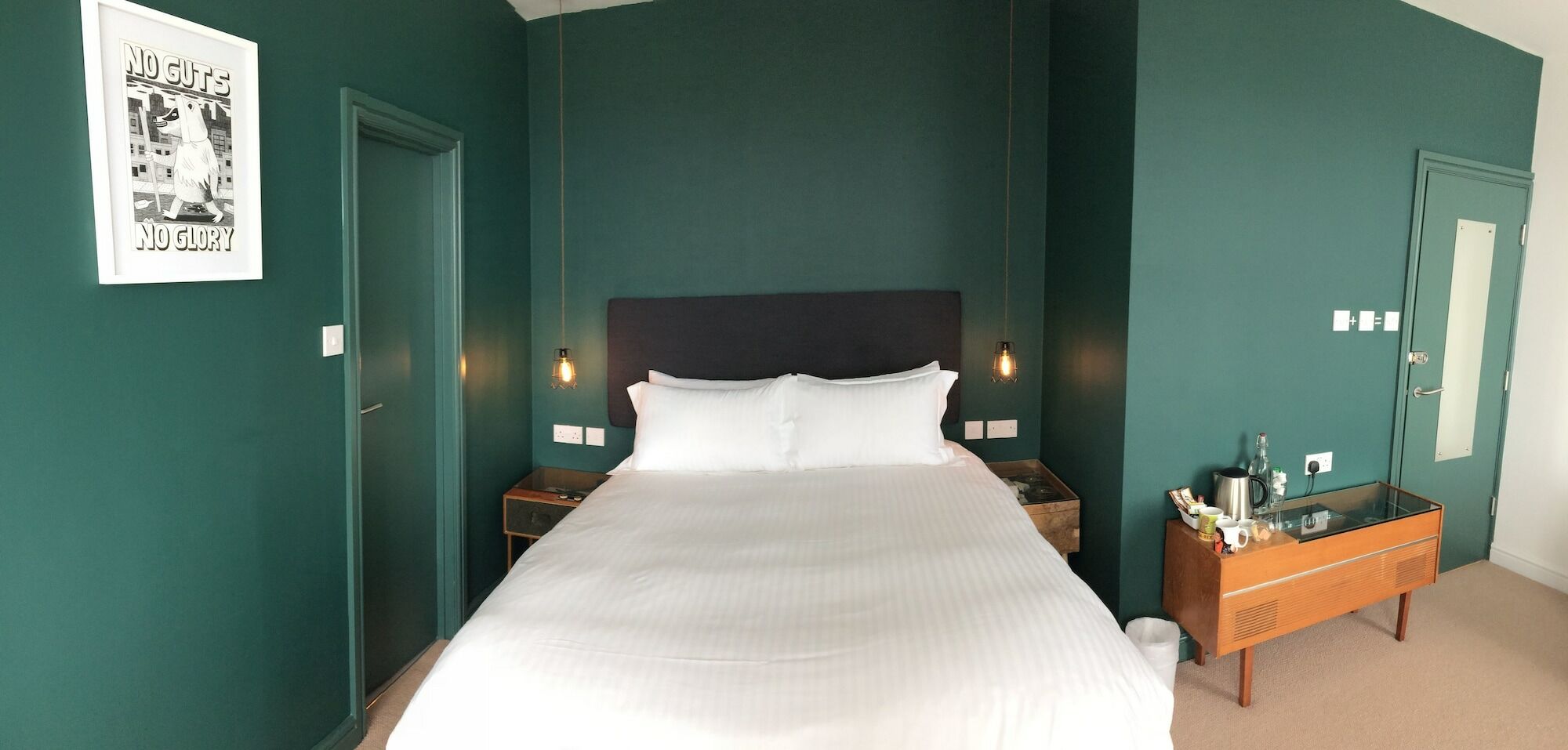 뉴키 The Blue Door B&B 외부 사진